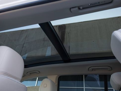 Certified 2025 Mercedes-Benz GLS 450 4MATIC image 29