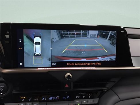 New 2025 Toyota Crown Signia image 21