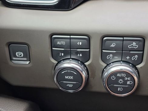 Used 2025 GMC Sierra 1500 Denali w/ Denali Reserve Package image 28