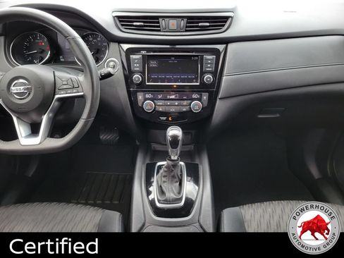 Used 2018 Nissan Rogue SV AWD/4WD image 19
