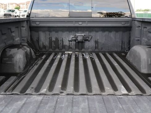 Used 2021 Chevrolet Silverado 1500 LT Trail Boss w/ Convenience Package II AWD/4WD image 7