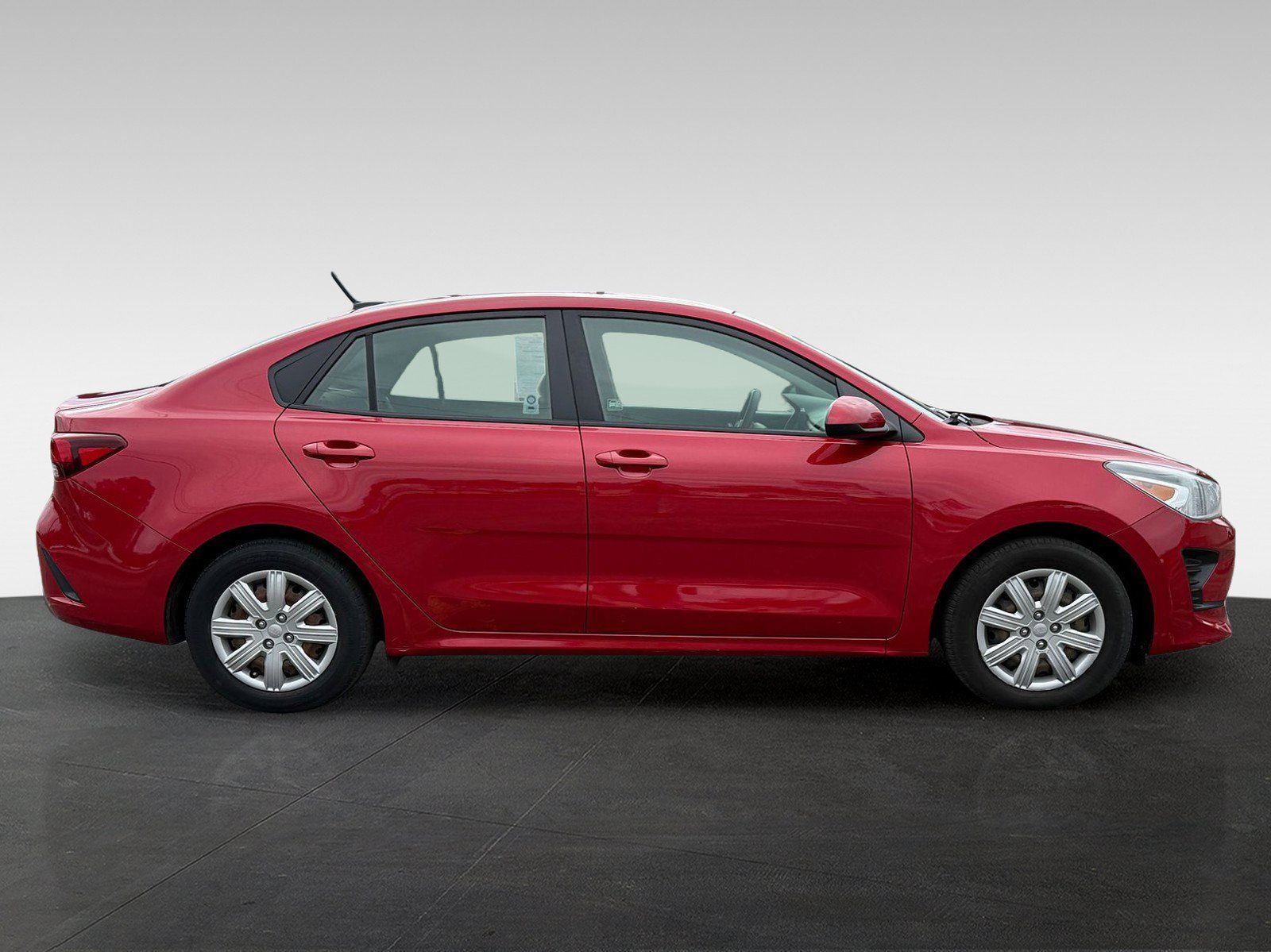 Used 2021 Kia Rio S FWD image 4
