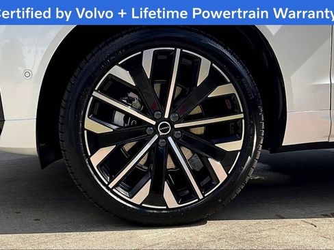 Used 2026 Volvo XC60 B5 Ultra w/ Protection Package Premier image 41