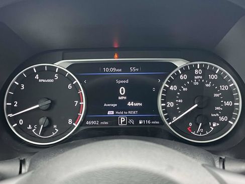 Used 2024 Nissan Sentra SV FWD image 31