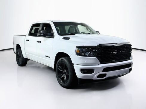 Used 2024 RAM 1500 Big Horn AWD/4WD image 3