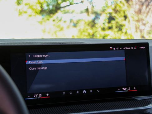 Used 2026 BMW M4 Competition image 27