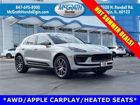 Used 2022 Porsche Macan S AWD/4WD image 1