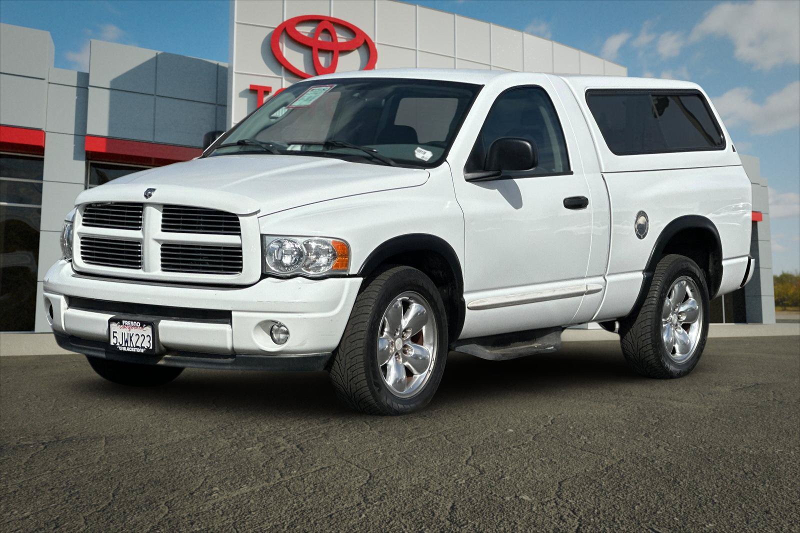 Used 2004 Dodge Ram 1500 Truck SLT w/ Sport Appearance Group RWD image 7