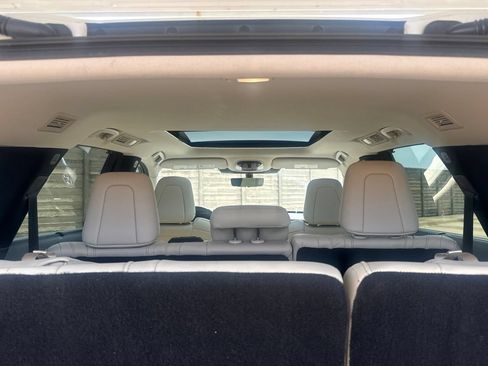 Used 2023 INFINITI QX60 Sensory w/ Vision Package AWD/4WD image 32