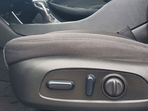 Used 2024 Chevrolet Malibu LT image 14