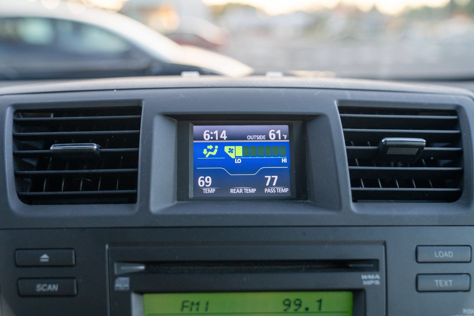 Used 2010 Toyota Highlander SE AWD/4WD image 15