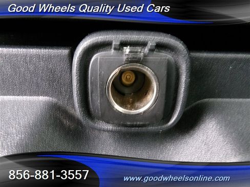 Used 2019 Ford F150 XLT image 32