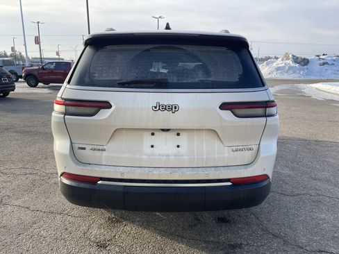 Used 2021 Jeep Grand Cherokee L Limited image 5