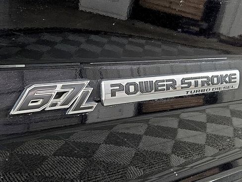 Used 2019 Ford F250 Platinum w/ Platinum Ultimate Package image 33