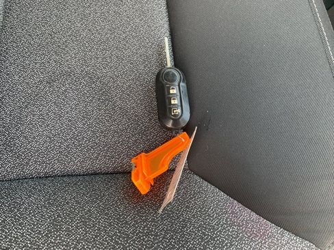 Used 2020 RAM ProMaster 2500 image 34