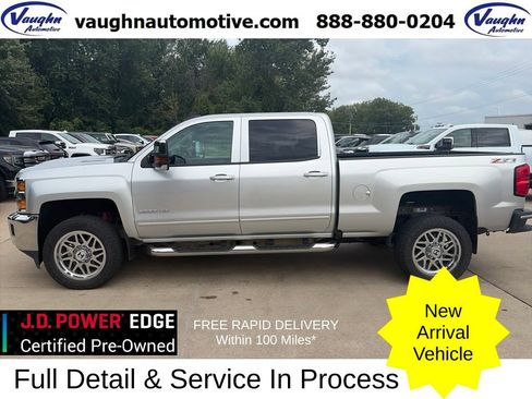 Used 2019 Chevrolet Silverado 2500 LT w/ LT Convenience Package AWD/4WD image 1