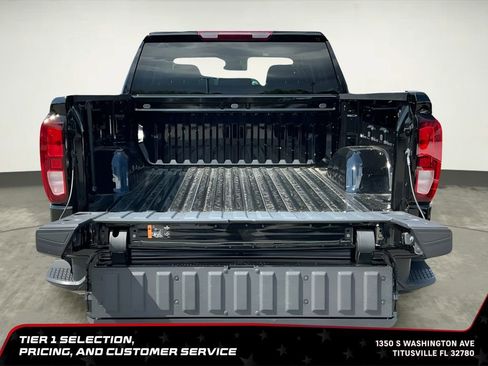 Used 2025 GMC Sierra 1500 Elevation AWD/4WD image 21
