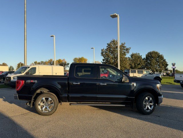 Used 2022 Ford F150 XLT w/ Equipment Group 302A High AWD/4WD image 10