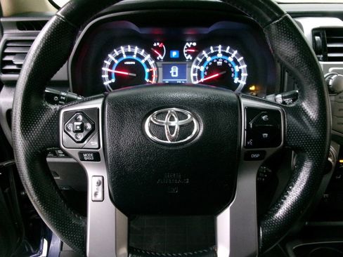 Used 2016 Toyota 4Runner Limited image 35