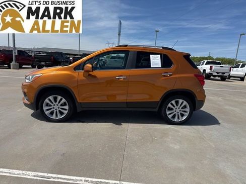 Used 2017 Chevrolet Trax Premier image 3