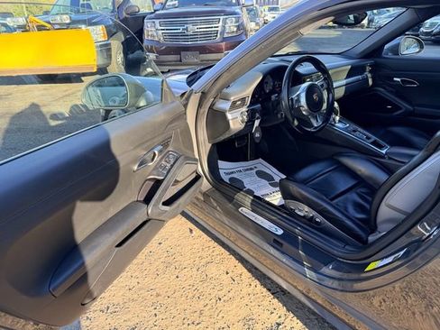 Used 2015 Porsche 911 Carrera 4S AWD/4WD image 14
