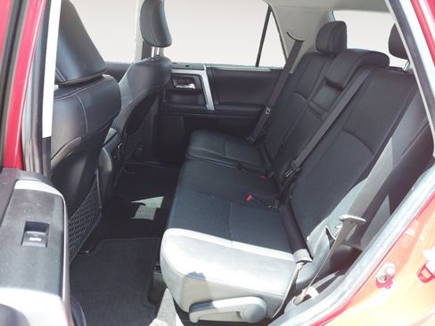 Used 2022 Toyota 4Runner Limited AWD/4WD image 24