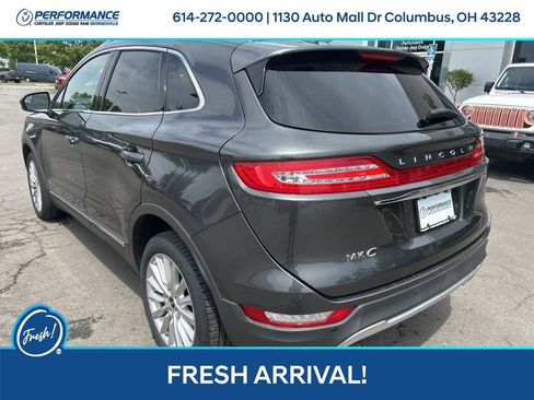 Used 2019 Lincoln MKC Premiere FWD image 6