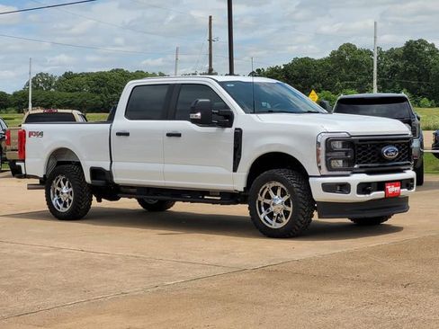 Used 2026 Ford F250 XL w/ STX Appearance Package AWD/4WD image 2