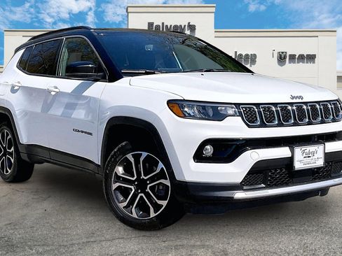 Used 2024 Jeep Compass Limited AWD/4WD image 11
