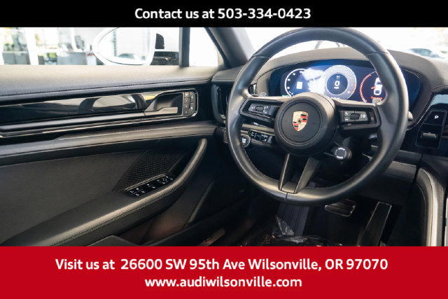 Used 2025 Porsche Panamera 4 w/ Premium Package AWD/4WD image 12