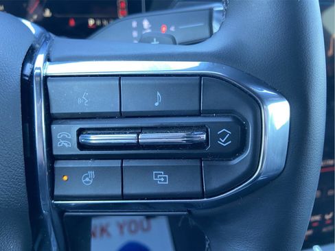 Used 2025 GMC Acadia Elevation image 62