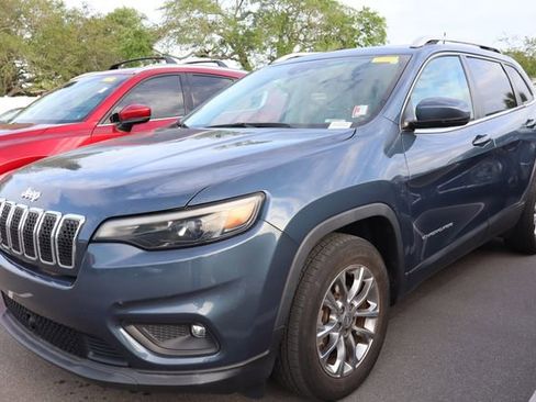 Used 2021 Jeep Cherokee Latitude Lux w/ Sun & Sound Group image 4