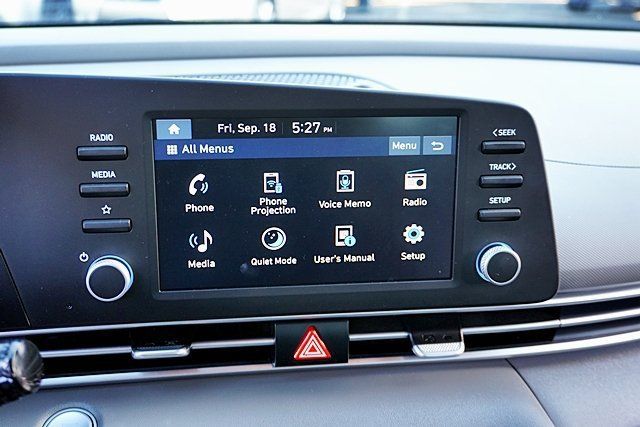 Certified 2026 Hyundai Elantra Sport FWD image 35