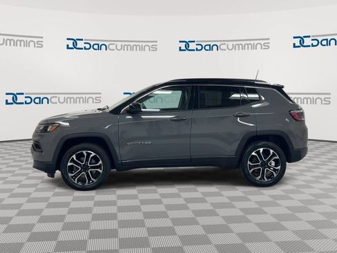 Used 2022 Jeep Compass Limited AWD/4WD image 5