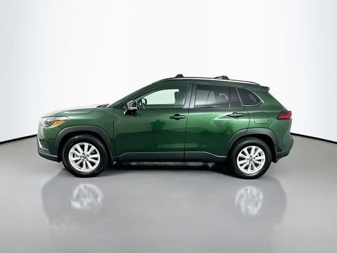 Used 2026 Toyota Corolla Cross LE image 8