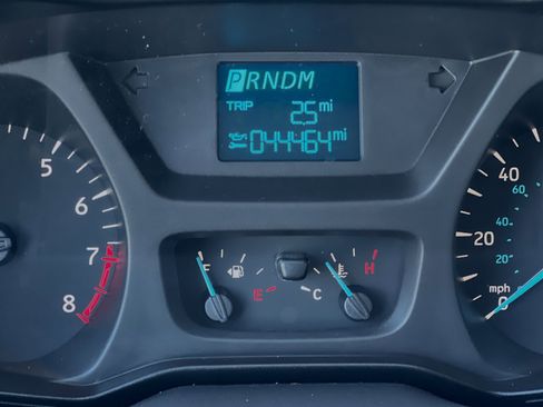 Used 2016 Ford Transit 350 XL image 28