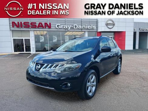Used 2009 Nissan Murano SL w/ Technology Pkg FWD image 3
