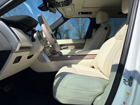 New 2026 Land Rover Range Rover SE AWD/4WD image 11