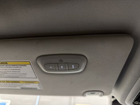 Used 2022 Jeep Cherokee Limited w/ Elite Package image 23