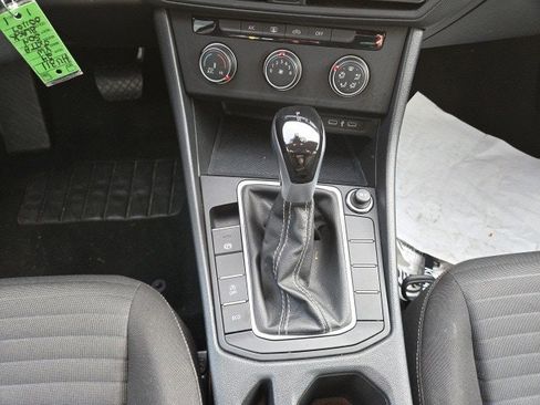 Used 2024 Volkswagen Jetta S image 17