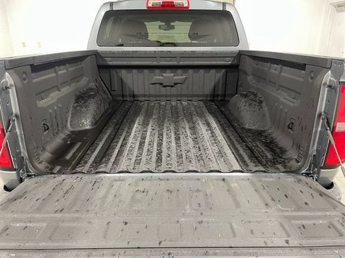 Used 2022 Chevrolet Colorado LT AWD/4WD image 24