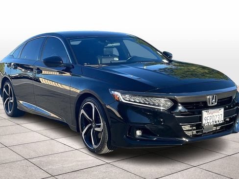 Used 2022 Honda Accord Sport image 2