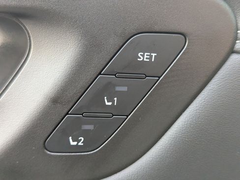 New 2025 Nissan Pathfinder Platinum image 20