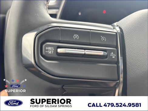Used 2025 GMC Canyon AT4 w/ Nightfall Edition AWD/4WD image 25