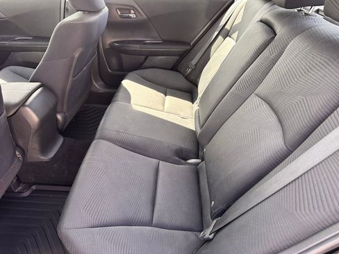Used 2016 Honda Accord LX image 6