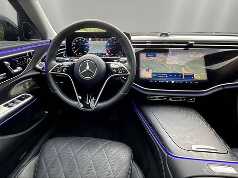 Certified 2024 Mercedes-Benz E 350 4MATIC Sedan image 10