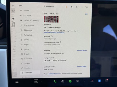 Used 2021 Tesla Model S Plaid image 46