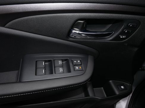 Certified 2025 Honda Ridgeline RTL image 19