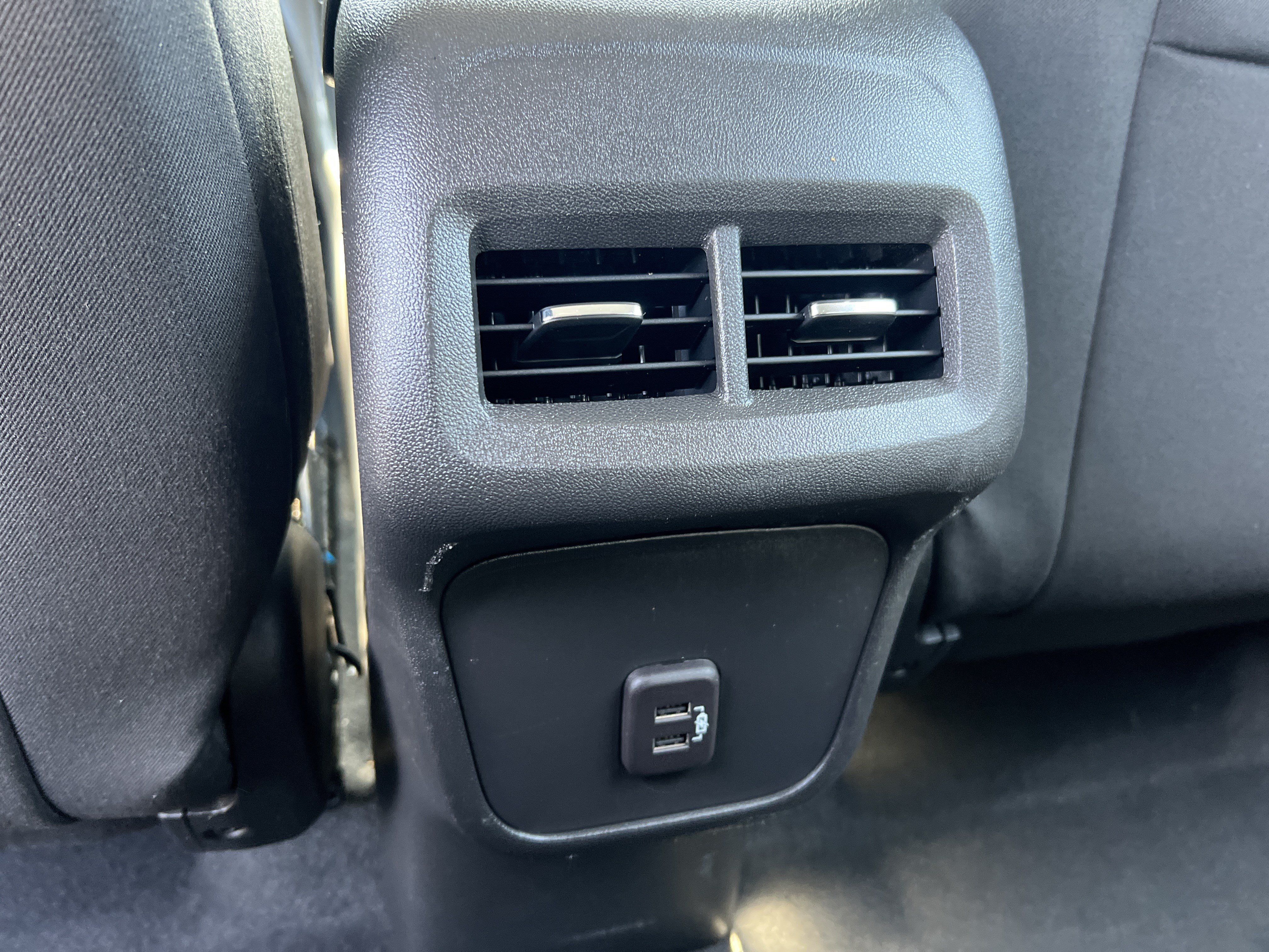 Used 2023 Chevrolet Equinox LS FWD image 21