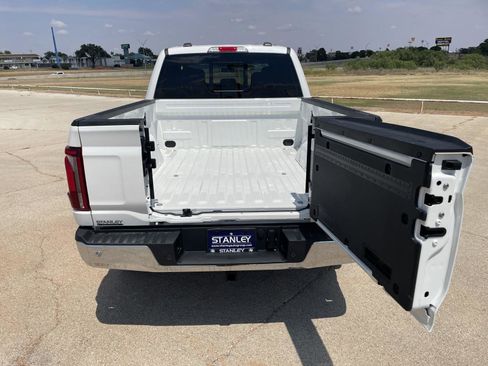 New 2025 Ford F150 Lariat w/ Equipment Group 502A High image 33